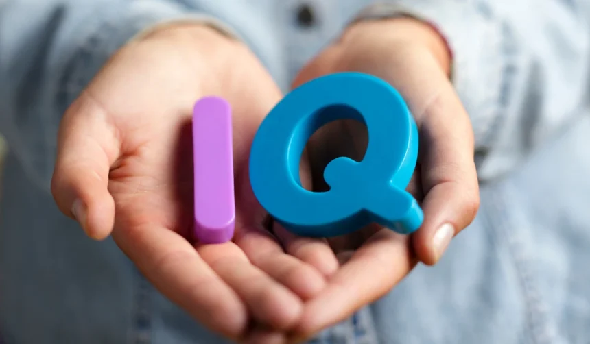 Ilustracija - IQ (nivo inteligencije)