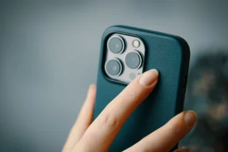 iPhone pametni telefon (Foto: Cyber.ba)