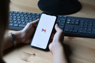 Gmail aplikacija na pametnom telefonu iPhone 11 Pro