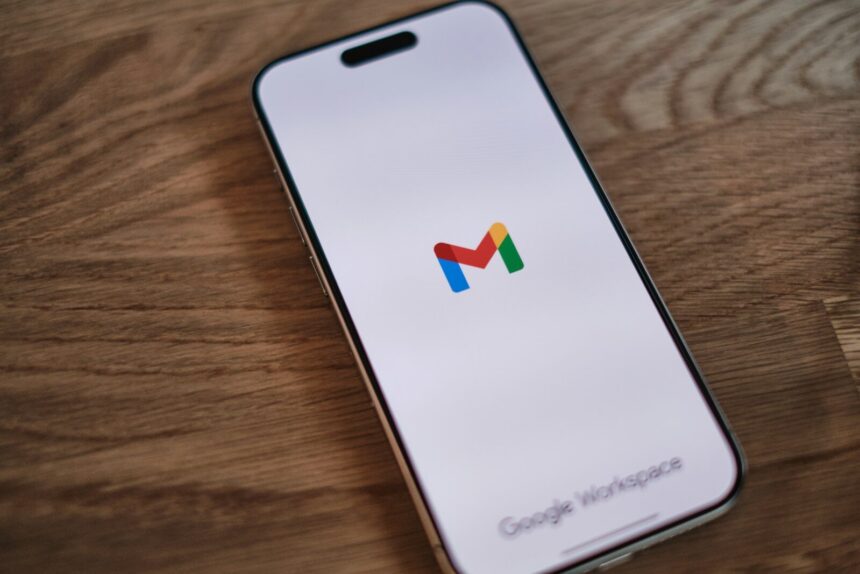Pametni telefon, aplikacija gmail, google gmail